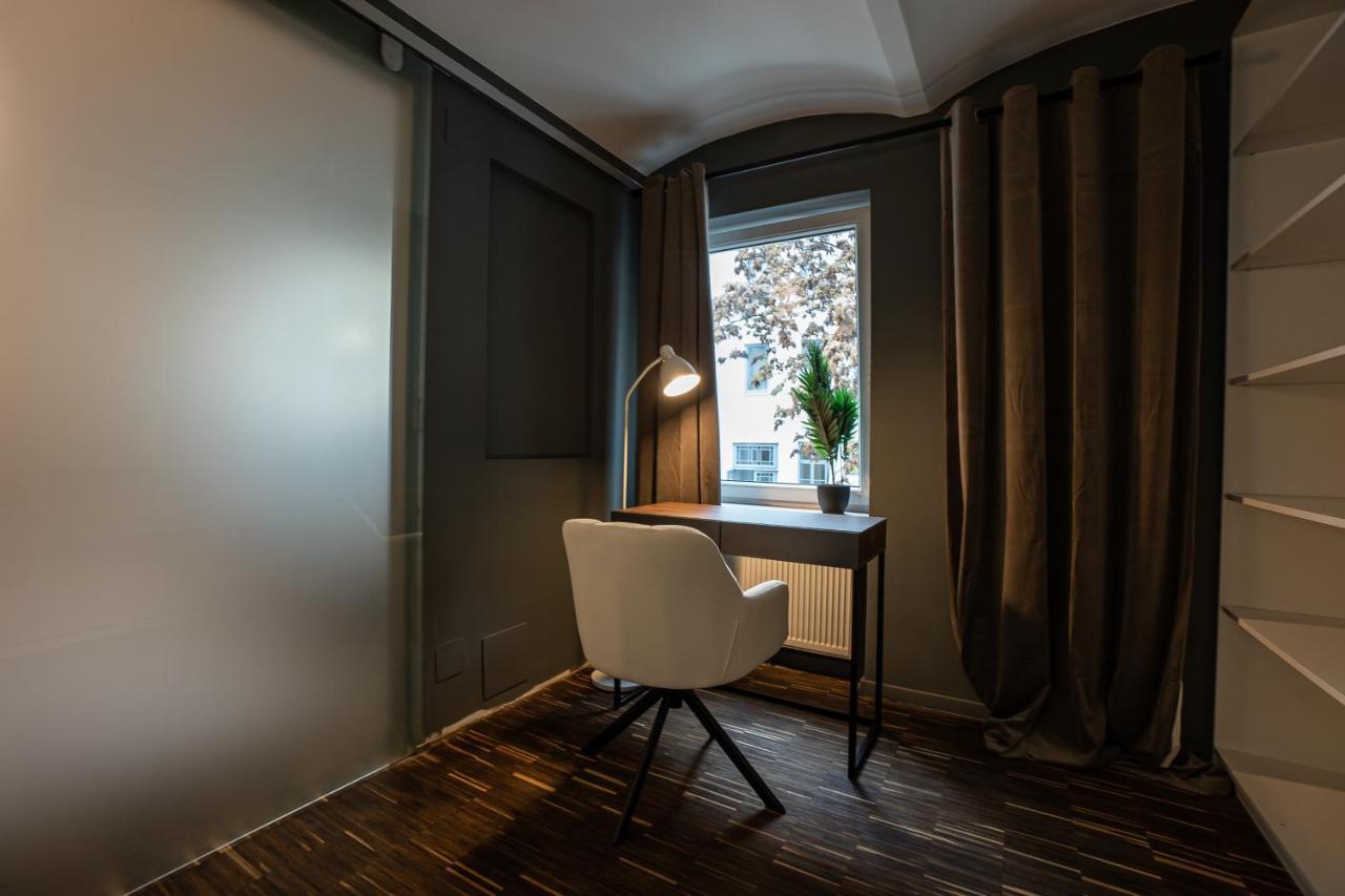 Brand-New Double Bedroom Apartment Виена Екстериор снимка